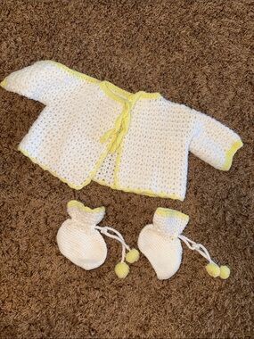 Vintage Handmade White & Yellow Baby Crochet Cardigan with Booties